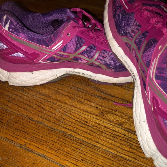 ASICS Tennis Shoes - Picture 3 of 5